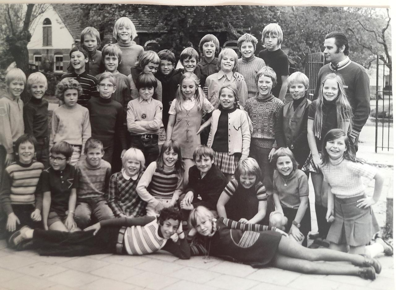 Heilige Hartschool Klas 4 1972